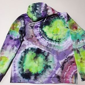 Tie-dyed Clothing